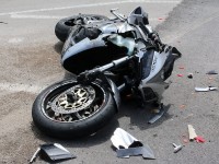 7-Common-Motorcycle-Crashes-and-How-to-Avoid-Them-e1515682663599.jpg